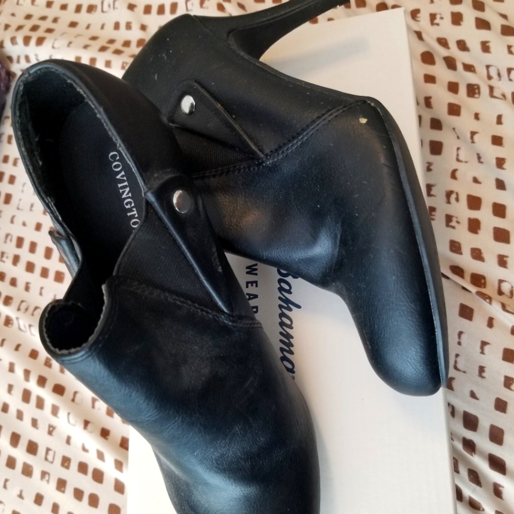 Ankle cut Bootie